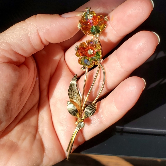 Vintage goldtone wire flowers green orange aurora borealis beads and rhinestone - Picture 9 of 10